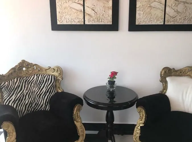 ゲストハウス Aurora